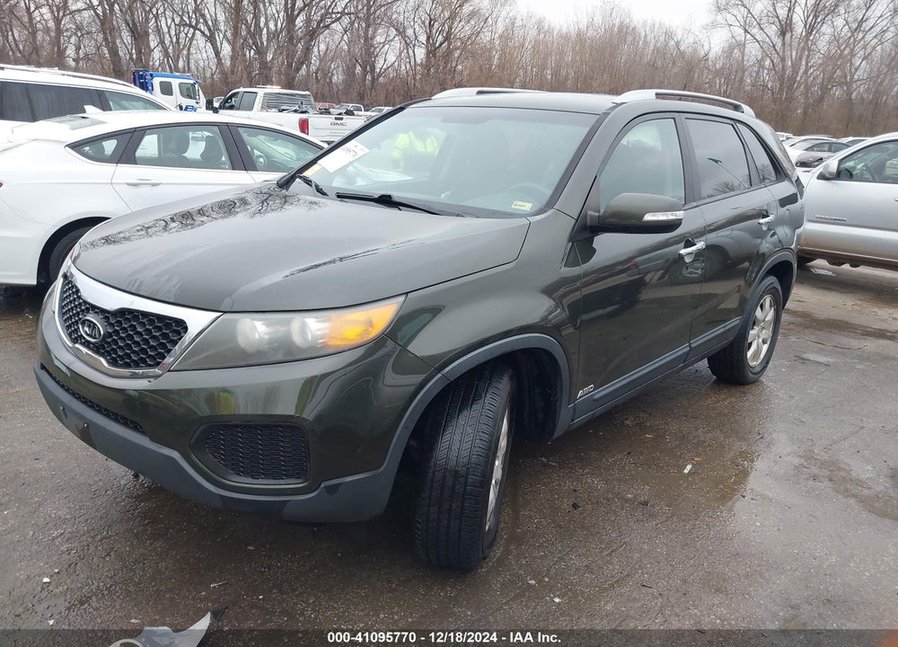 2011 KIA SORENTO LX V6 VIN: 5XYKTDA29BG150404