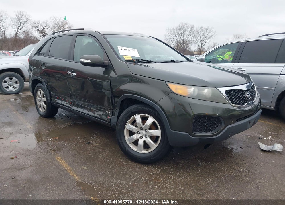 2011 KIA SORENTO LX V6 VIN: 5XYKTDA29BG150404