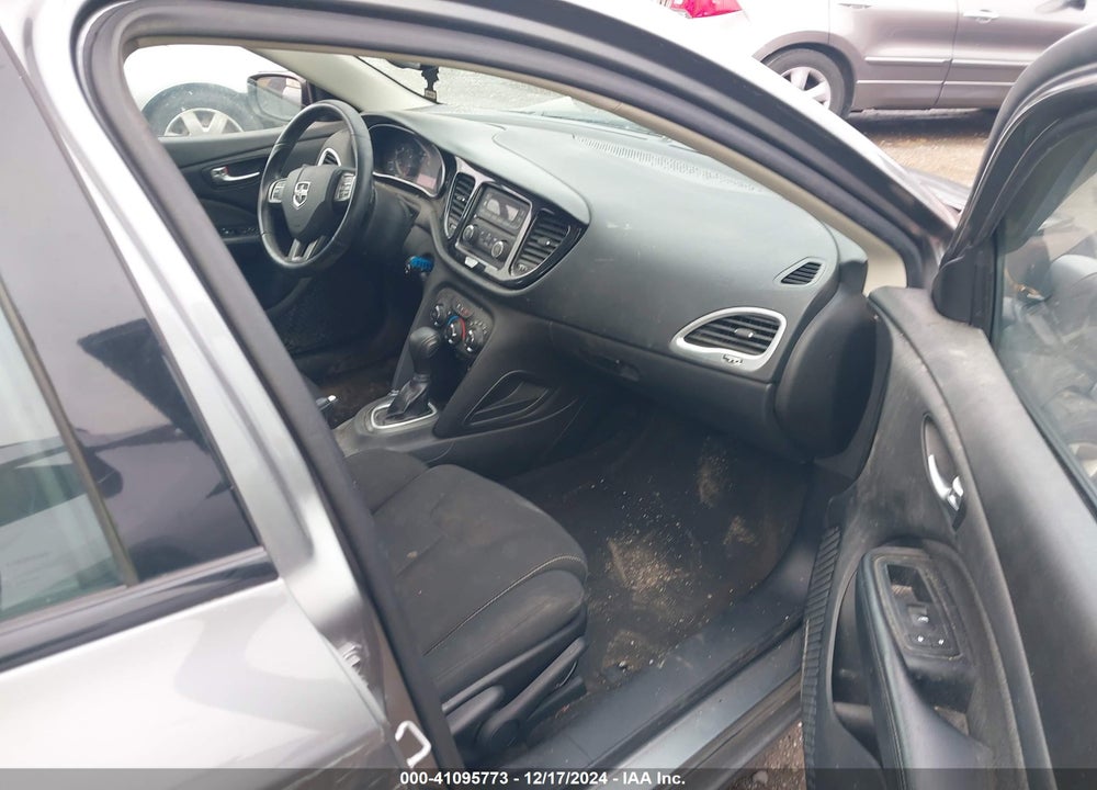 2013 DODGE DART SXT VIN: 1C3CDFBA4DD317132