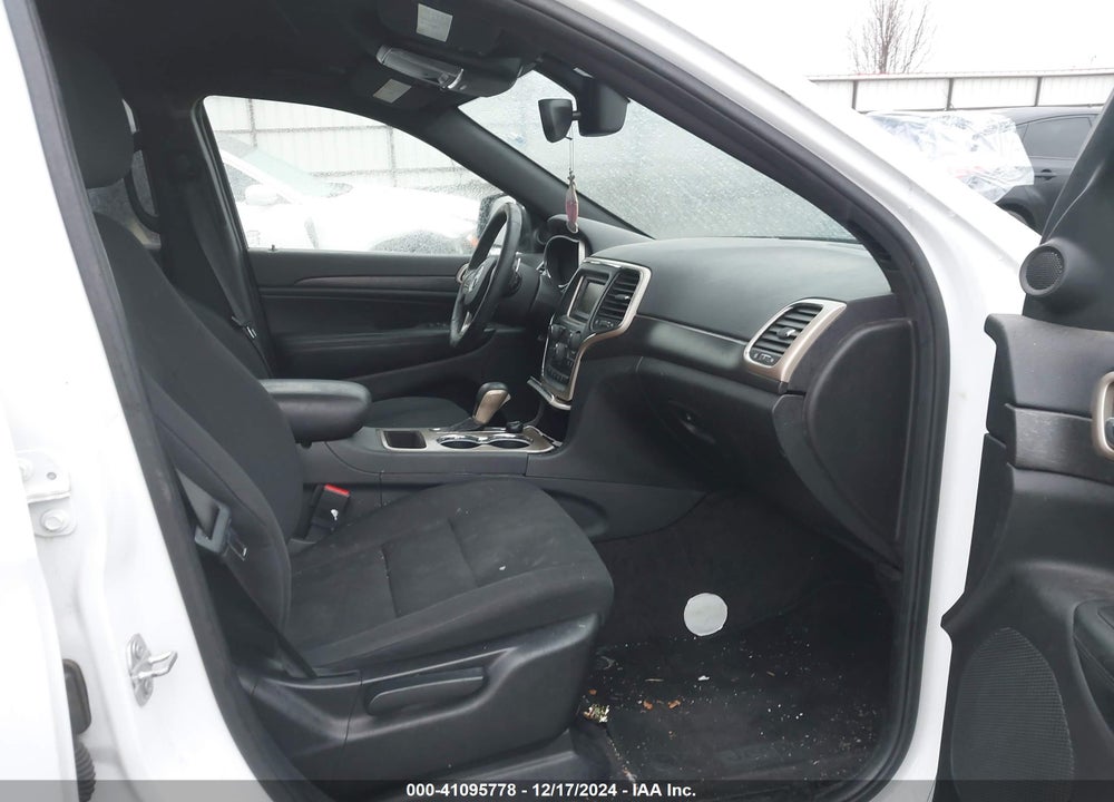 2017 JEEP GRAND CHEROKEE LAREDO 4X4 VIN: 1C4RJFAG3HC707302