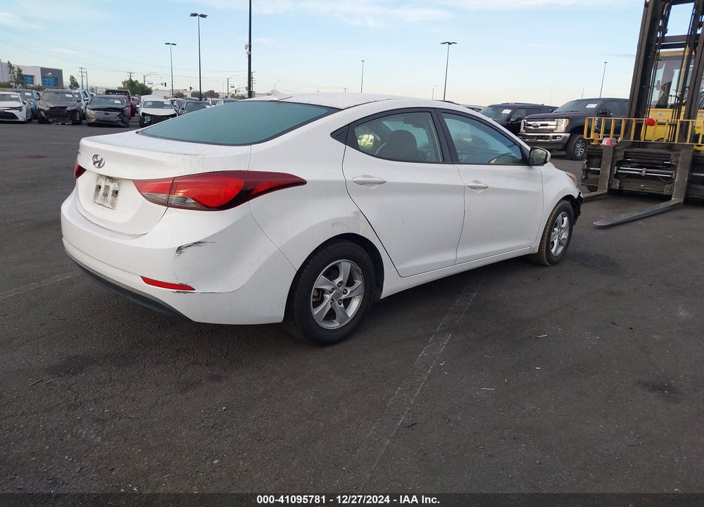 2014 HYUNDAI ELANTRA SE VIN: 5NPDH4AE0EH516459