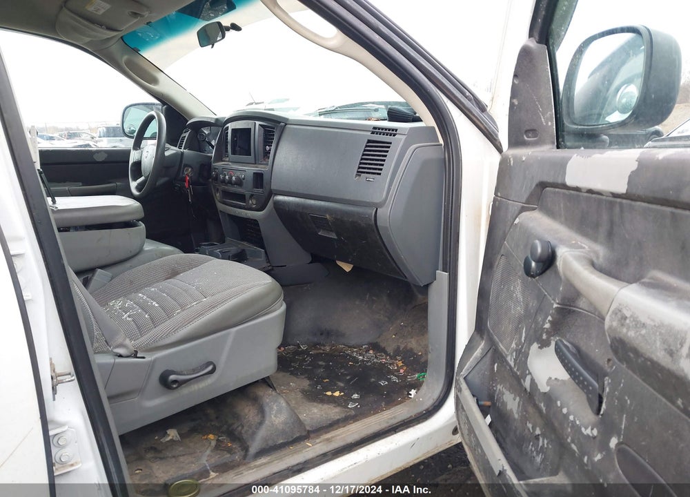 2007 DODGE RAM 1500 ST VIN: 1D7HU18N47J636122