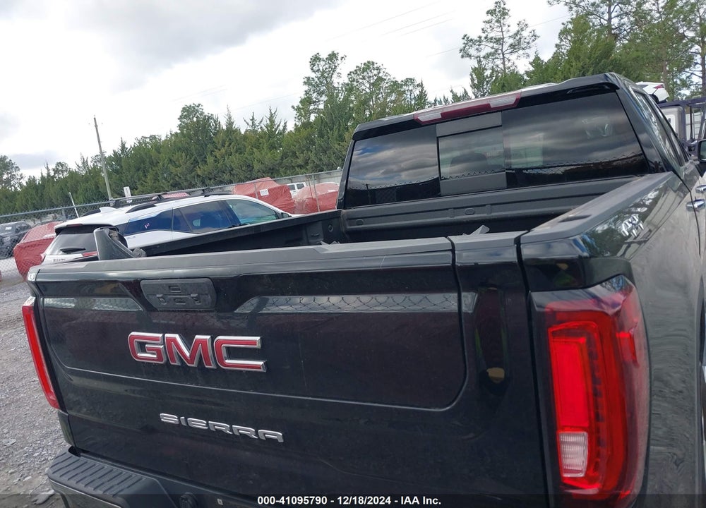 2021 GMC SIERRA 1500 4WD SHORT BOX SLT VIN: 3GTU9DED2MG207968