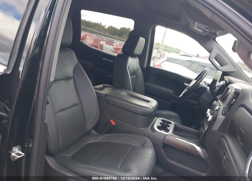 2021 GMC SIERRA 1500 4WD SHORT BOX SLT VIN: 3GTU9DED2MG207968