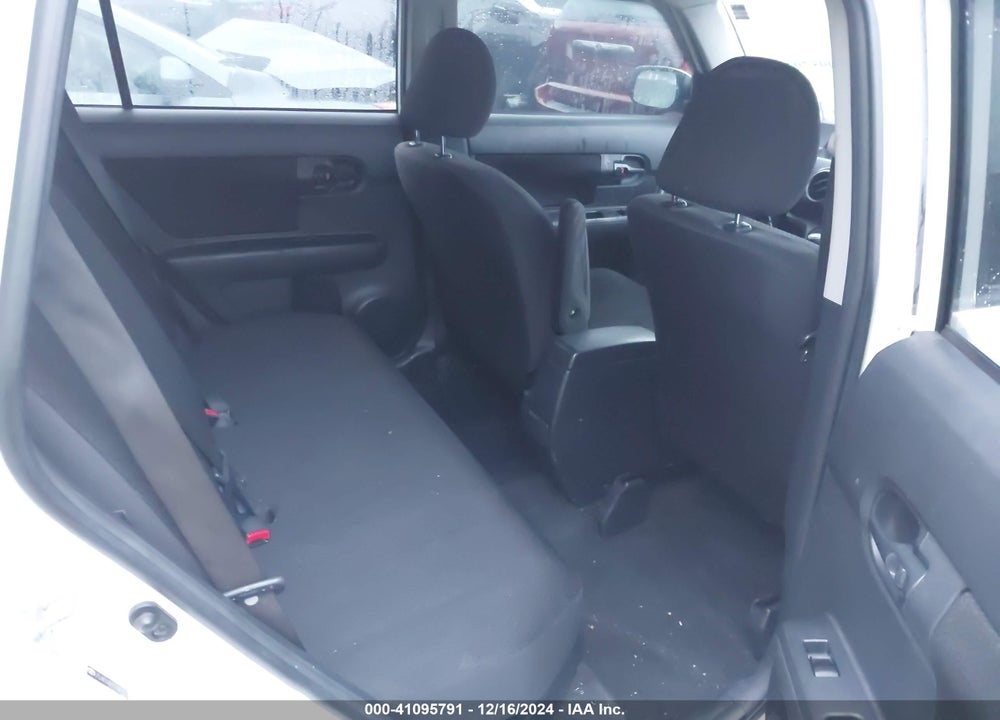 2009 SCION XB BASE (RETAIL ORDERS ONLY) (A4) VIN: JTLKE50E591062573