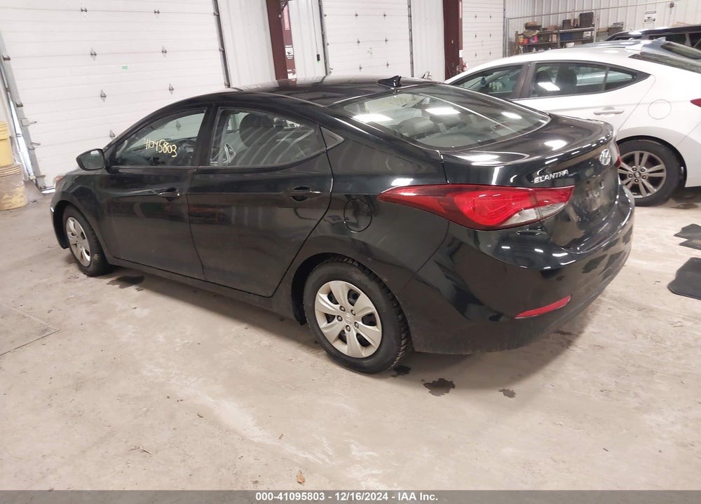 2016 HYUNDAI ELANTRA SE VIN: 5NPDH4AE6GH764556