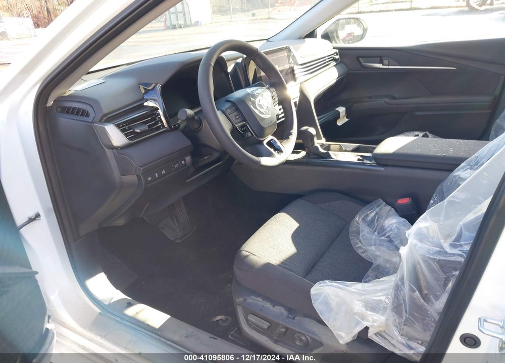 2025 TOYOTA CAMRY LE VIN: 4T1DAACK9SU511960