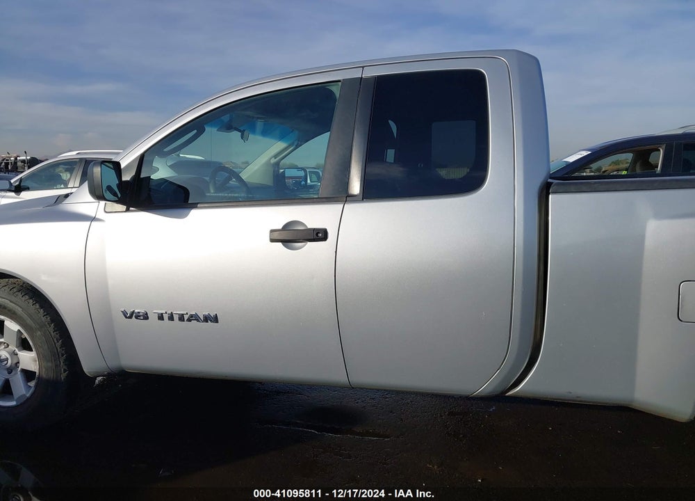 2005 NISSAN TITAN XE VIN: 1N6AA06A65N503329