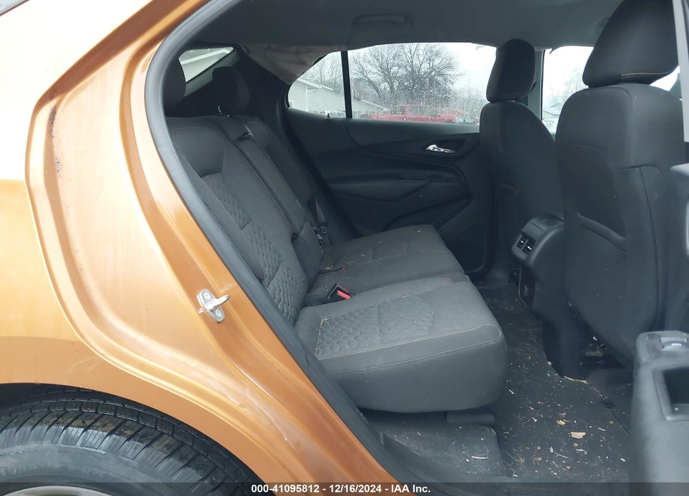 2018 CHEVROLET EQUINOX LT VIN: 2GNAXJEV6J6124168