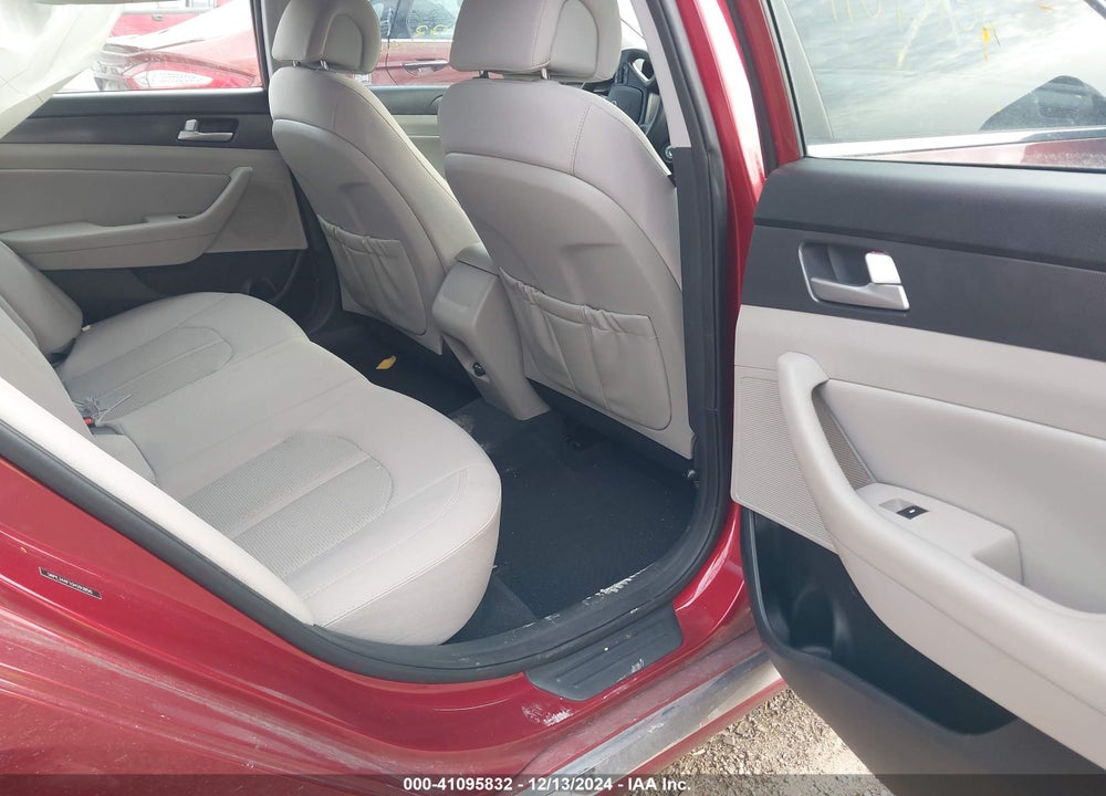 2016 HYUNDAI SONATA VIN: 5NPE34AF1GH293850