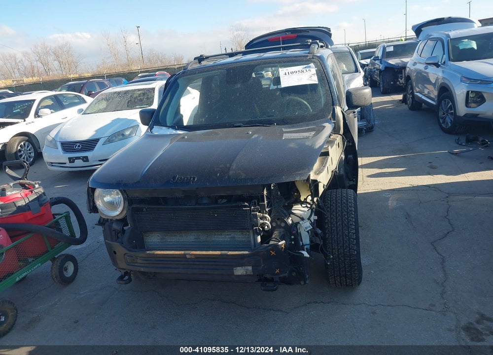 2018 JEEP RENEGADE UPLAND EDITION 4X4 VIN: ZACCJBABXJPH36574