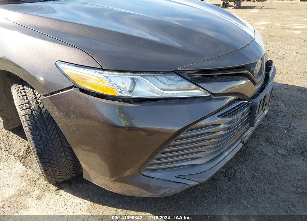 2018 TOYOTA CAMRY HYBRID XLE VIN: 4T1B21HK4JU001091