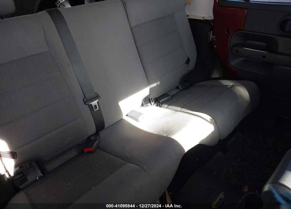 2008 JEEP WRANGLER UNLIMITED SAHARA VIN: 1J8GA59198L510502