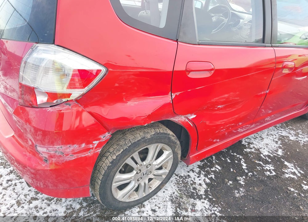 2009 HONDA FIT SPORT VIN: JHMGE88489S063949