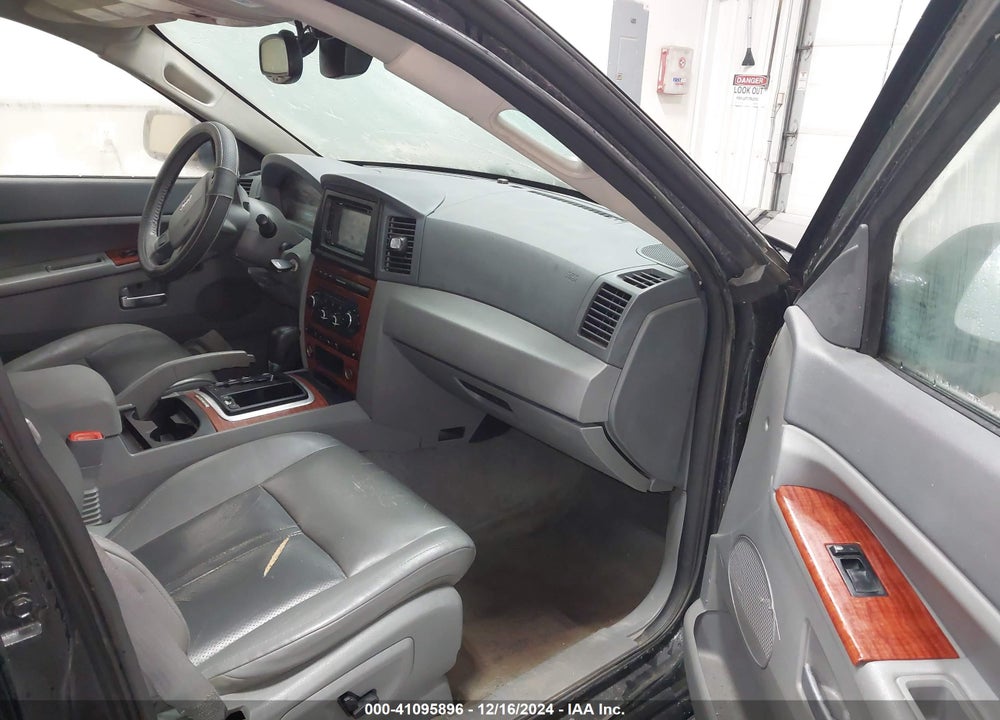 2005 JEEP GRAND CHEROKEE LIMITED VIN: 1J4HR58285C730394