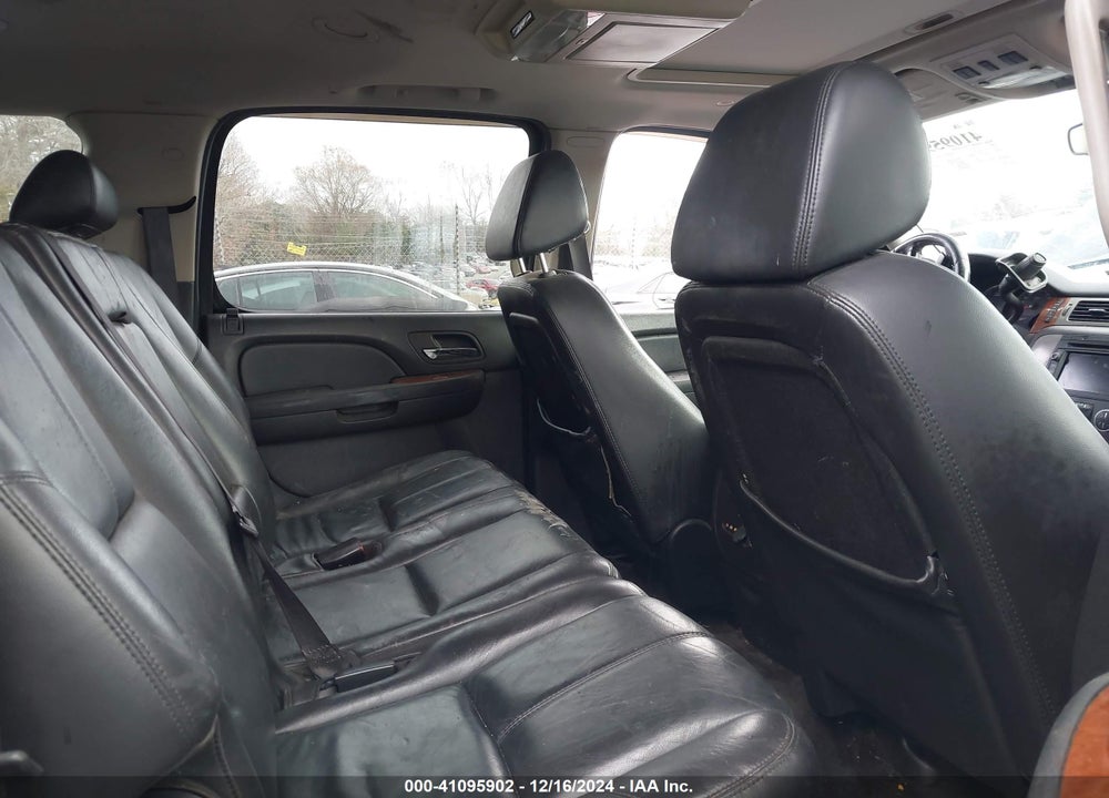 2008 GMC YUKON XL 1500 SLT VIN: 1GKFK16328J230256