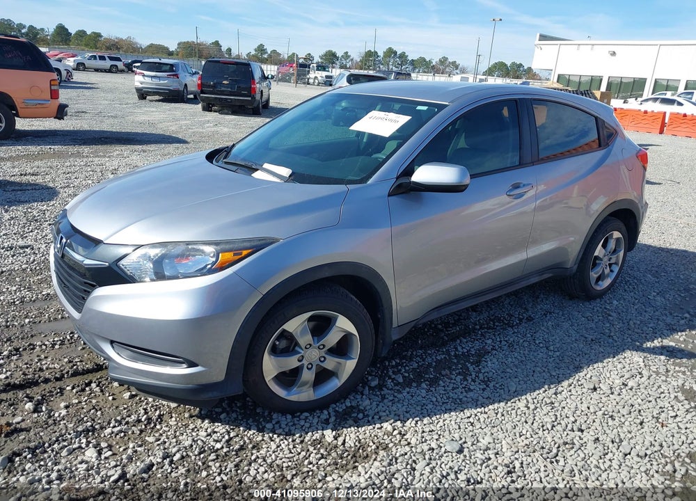 2018 HONDA HR-V LX VIN: 3CZRU5H3XJM703623
