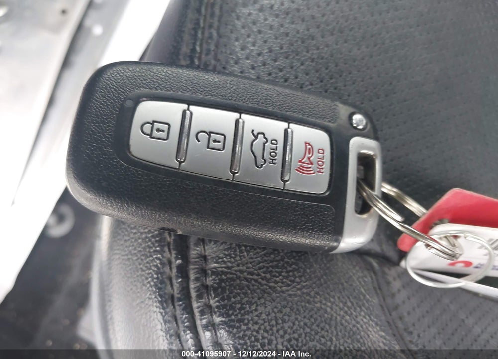 2014 HYUNDAI GENESIS 3.8 VIN: KMHGC4DD1EU260994
