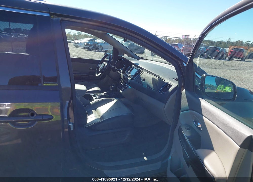 2017 KIA SEDONA EX VIN: KNDMC5C1XH6343255