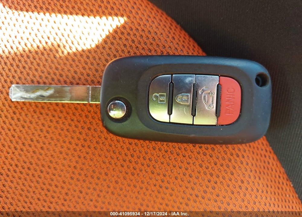 2016 SMART FORTWO VIN: WMEFJ5DA3GK075072