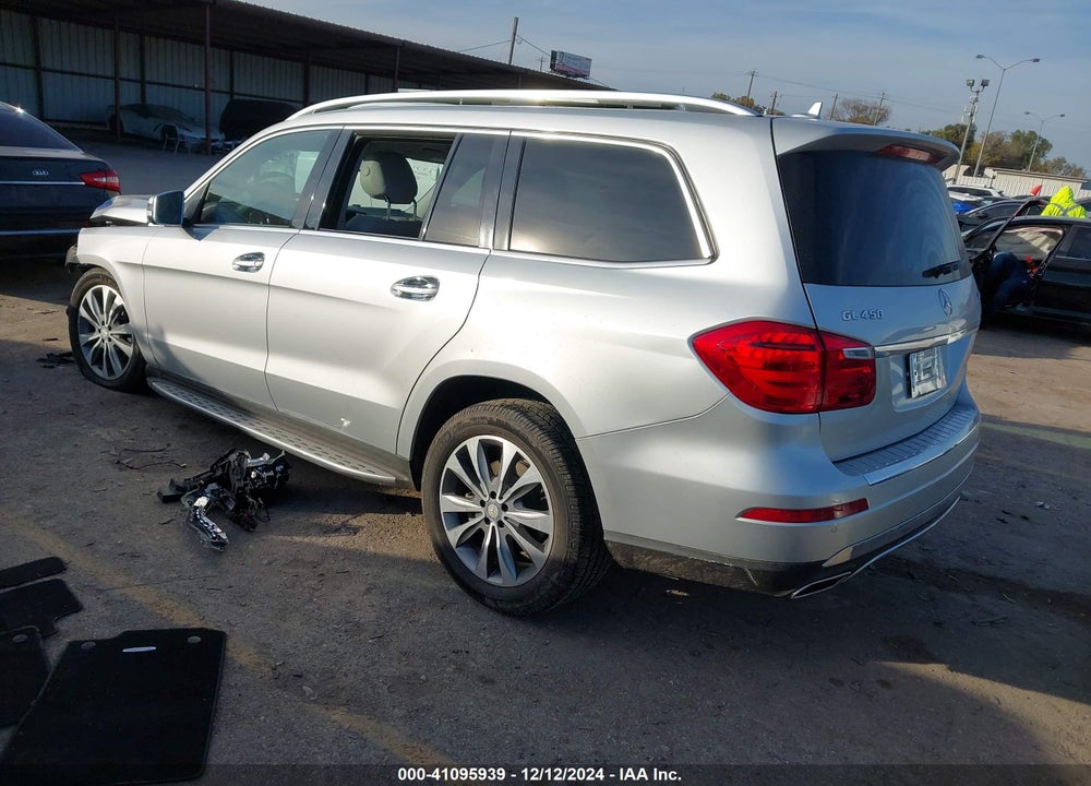 2015 MERCEDES-BENZ GL 450 4MATIC VIN: 4JGDF6EE5FA482096