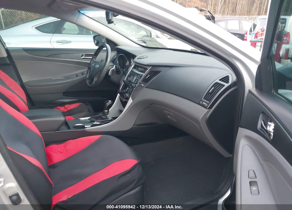 2012 HYUNDAI SONATA SE 2.0T VIN: 5NPEC4AB0CH424449