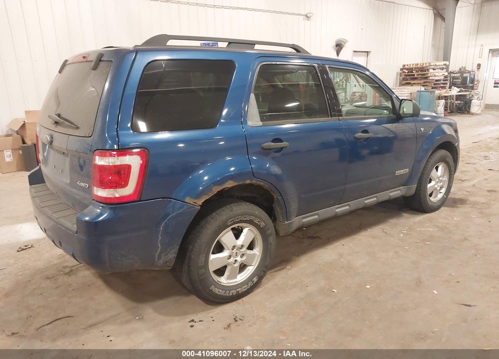 2008 FORD ESCAPE XLT VIN: 1FMCU93198KB58715