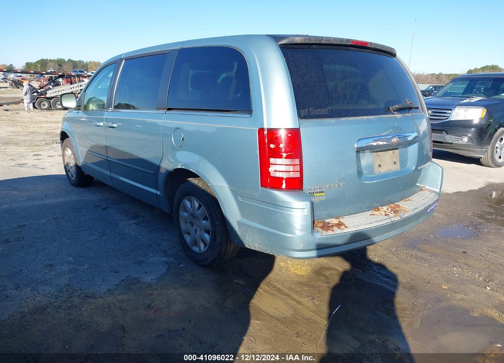 2010 CHRYSLER TOWN & COUNTRY LX VIN: 2A4RR4DE3AR149322