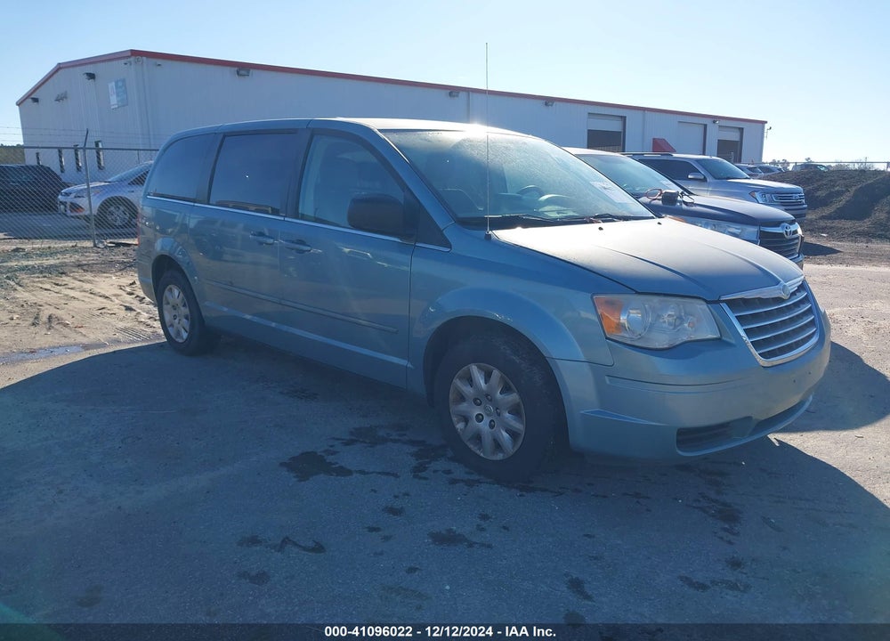 2010 CHRYSLER TOWN & COUNTRY LX VIN: 2A4RR4DE3AR149322