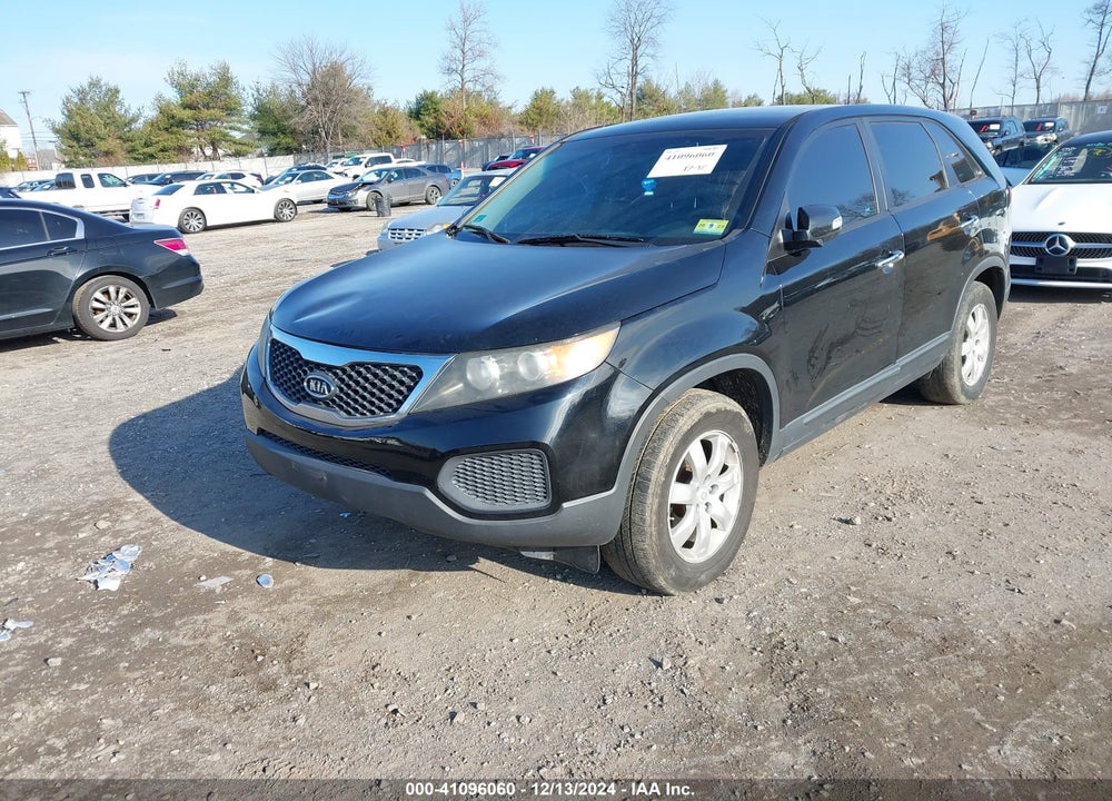 2012 KIA SORENTO LX VIN: 5XYKT3A1XCG202772