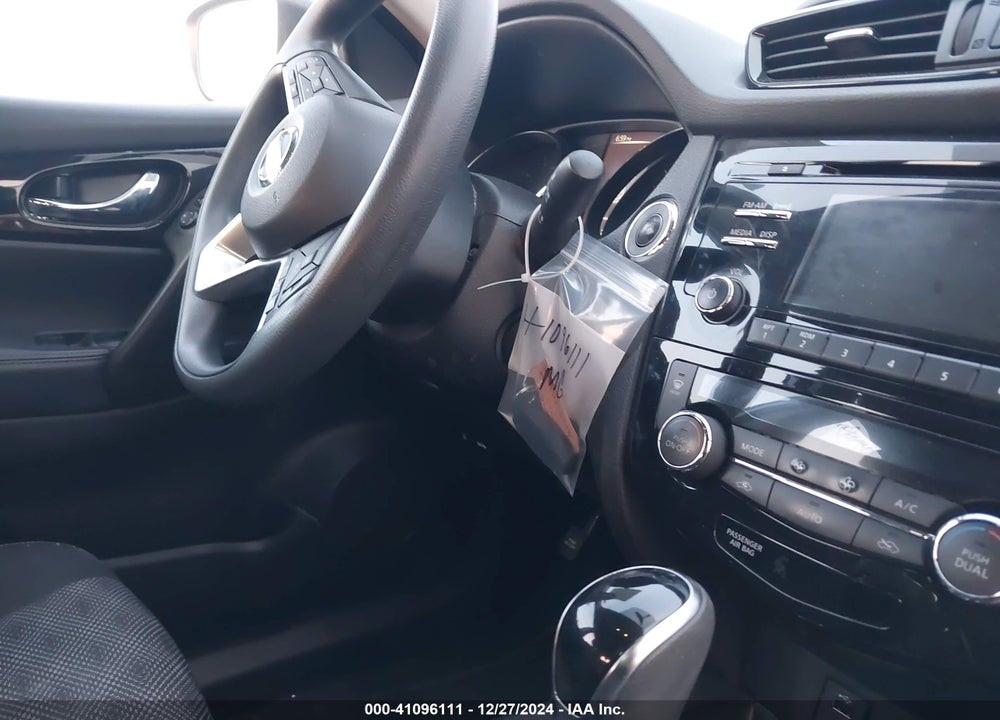 2017 NISSAN ROGUE SPORT SV VIN: JN1BJ1CP1HW026557