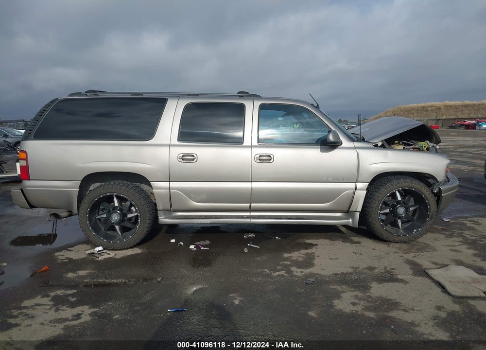 2001 GMC YUKON XL 1500 DENALI VIN: 1GKFK66UX1J191878