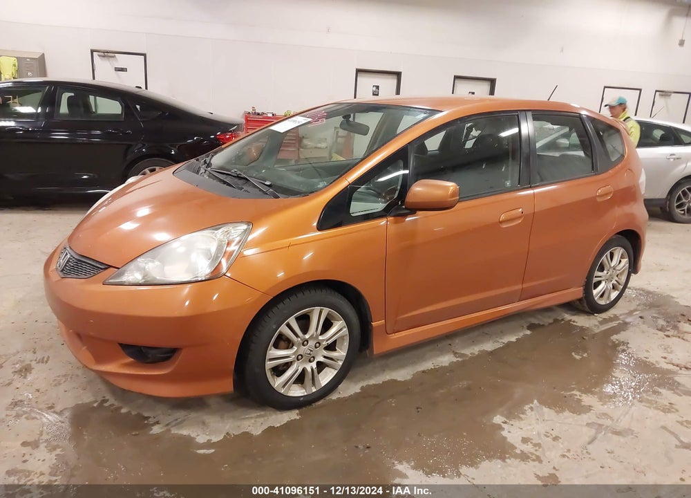 2011 HONDA FIT SPORT VIN: JHMGE8H51BC009479