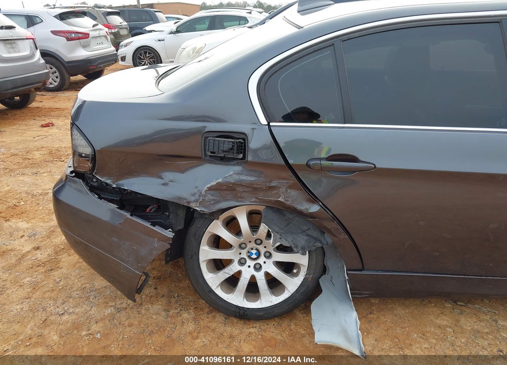 2007 BMW 3 SERIES VIN: WBAVB73557VH22402