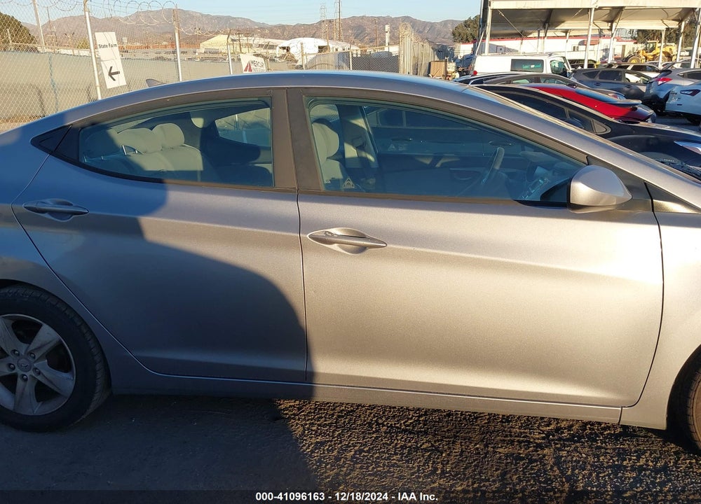 2013 HYUNDAI ELANTRA GLS VIN: KMHDH4AE7DU899798