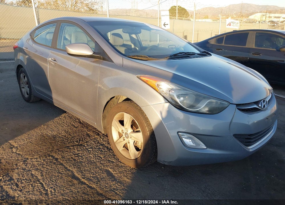 2013 HYUNDAI ELANTRA GLS VIN: KMHDH4AE7DU899798