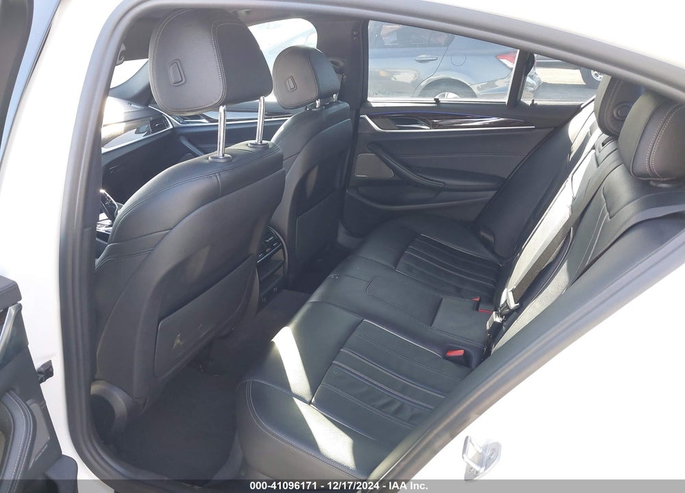 2018 BMW 540I VIN: WBAJE5C58JWA94640