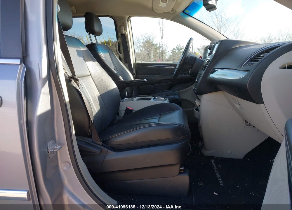 2014 CHRYSLER TOWN & COUNTRY TOURING VIN: 2C4RC1BG3ER435350
