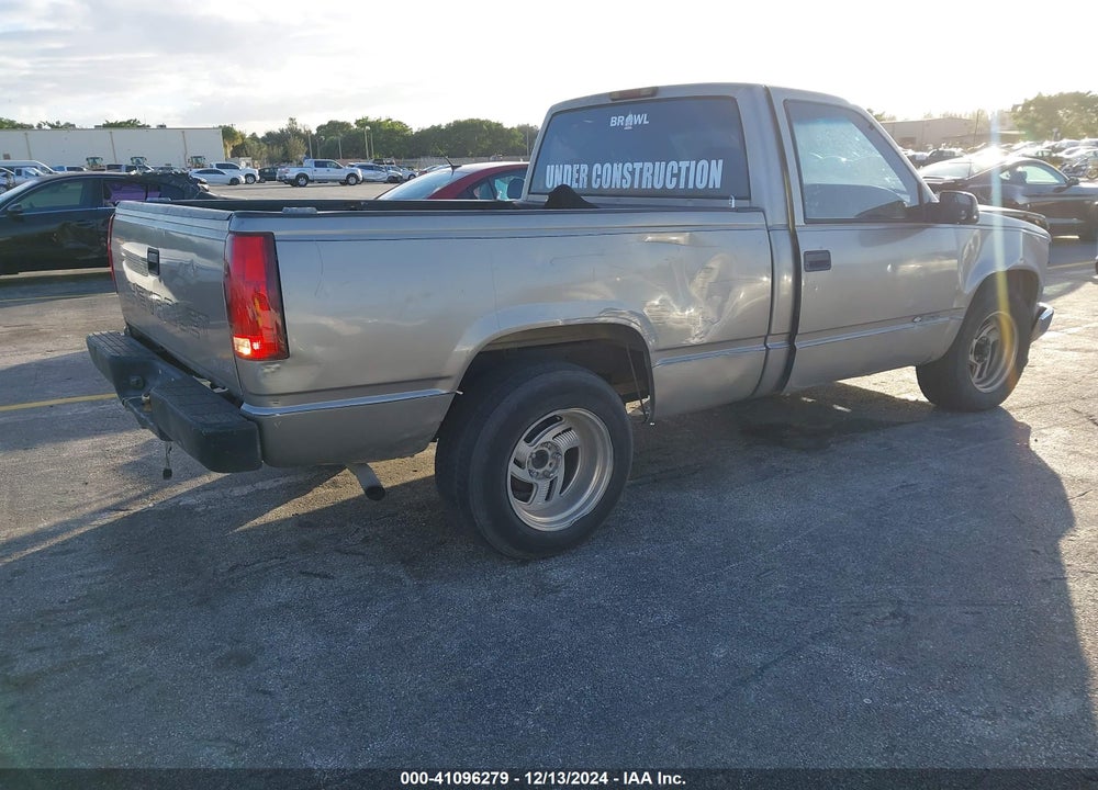 1998 CHEVROLET C1500 FLEETSIDE W/T VIN: 1GCEC14W8WZ224039