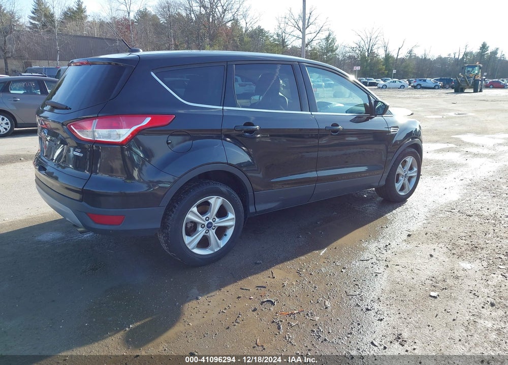 2015 FORD ESCAPE SE VIN: 1FMCU9GX2FUC52919