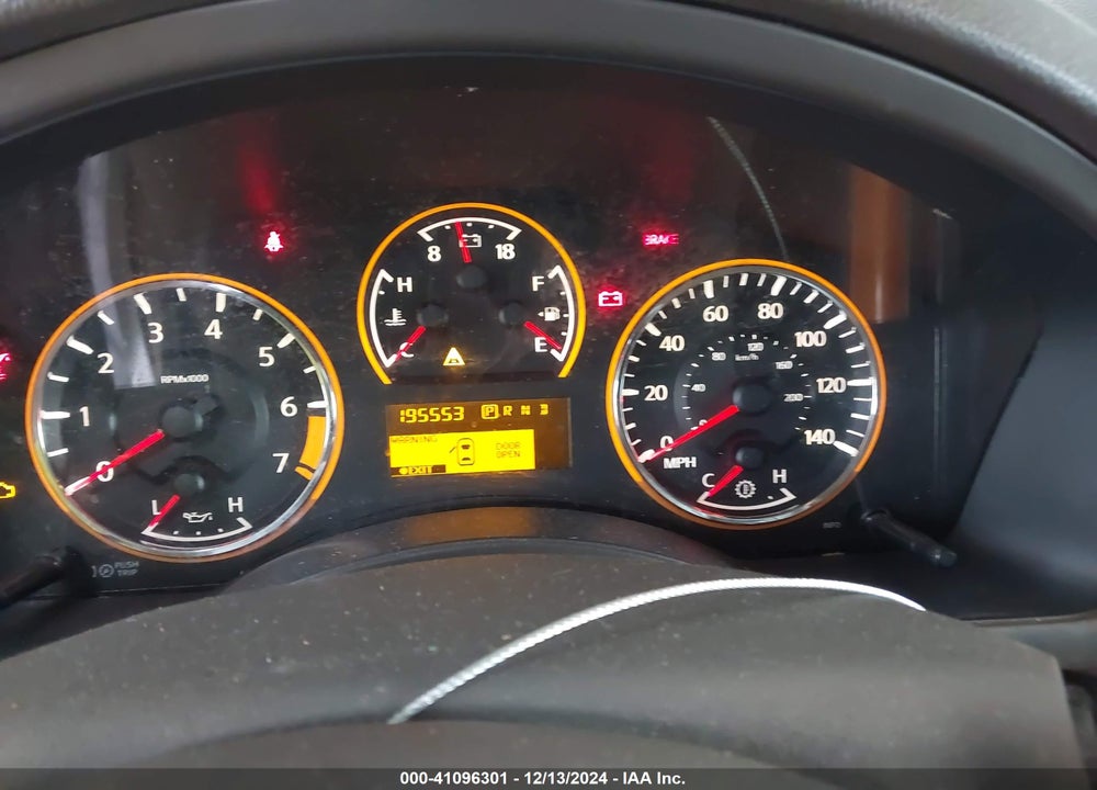 2014 NISSAN ARMADA PLATINUM VIN: 5N1BA0NF8EN600127