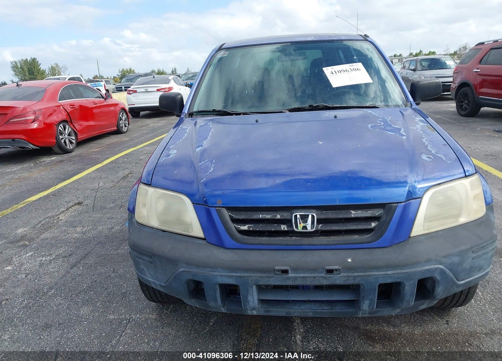 2001 HONDA CR-V LX VIN: JHLRD28461C007052
