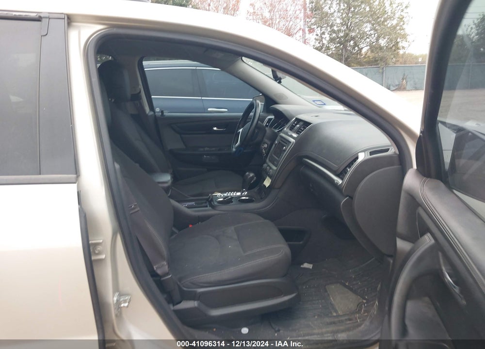 2015 GMC ACADIA SLE-1 VIN: 1GKKRNED9FJ200776