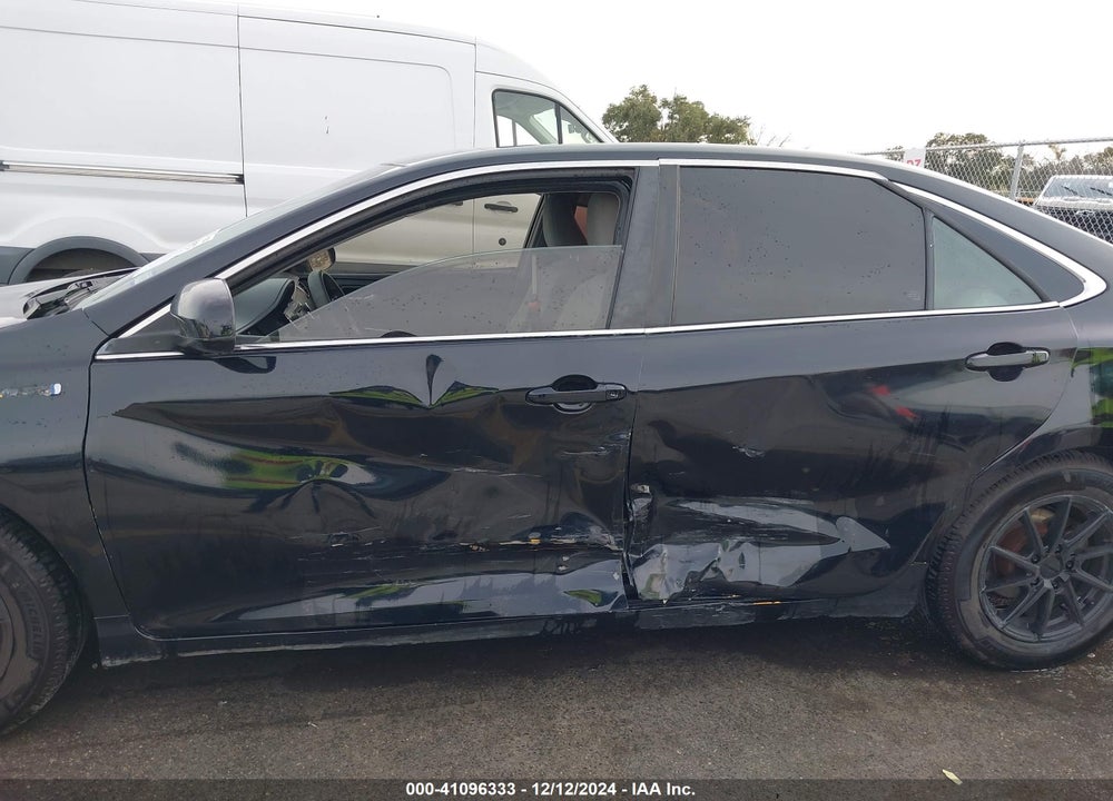 2015 TOYOTA CAMRY HYBRID LE VIN: 4T1BD1FKXFU155132