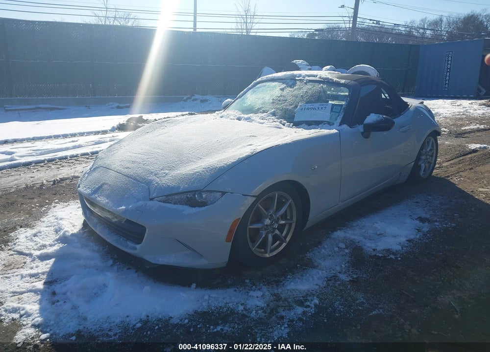 2016 MAZDA MX-5 MIATA VIN: JM1NDAB76G0104366
