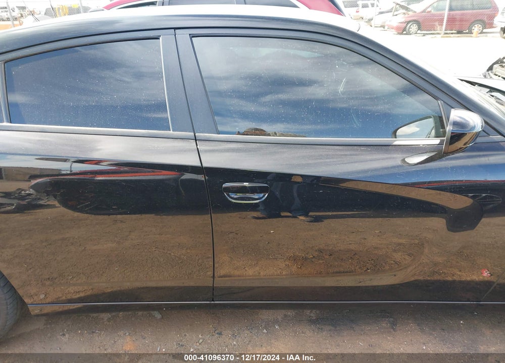 2020 DODGE CHARGER VIN: 2C3CDXBG0LH136637
