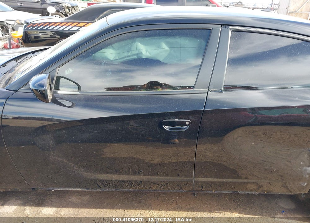 2020 DODGE CHARGER VIN: 2C3CDXBG0LH136637