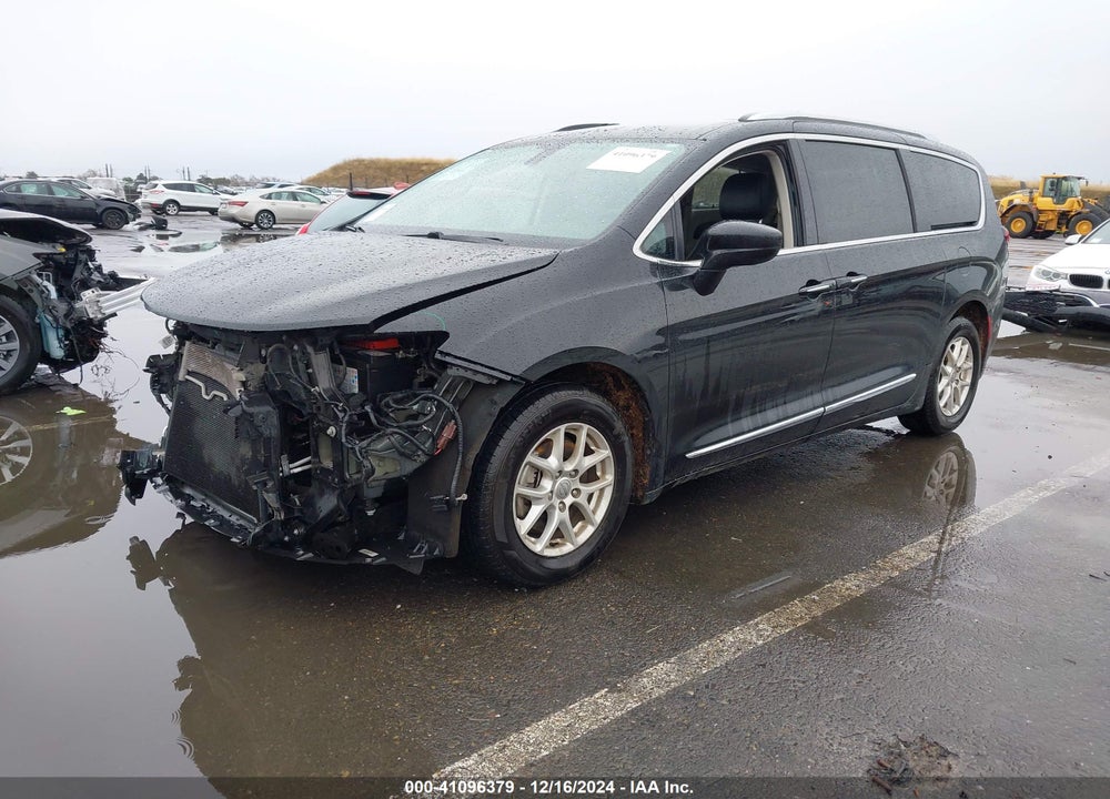 2020 CHRYSLER PACIFICA TOURING L VIN: 2C4RC1BG1LR176984