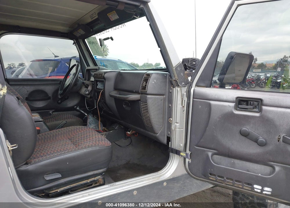 2000 JEEP WRANGLER SPORT VIN: 1J4FA49S8YP712711