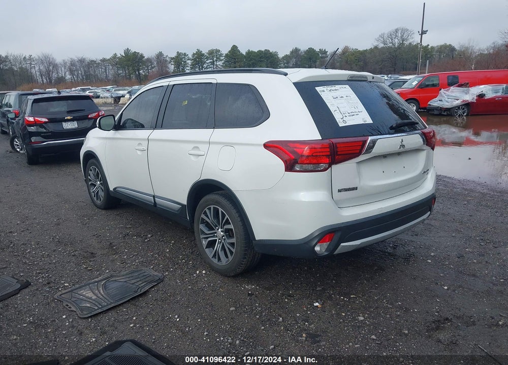 2016 MITSUBISHI OUTLANDER SEL VIN: JA4AZ3A36GZ024145